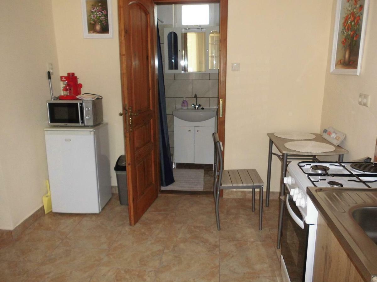 Napfeny Apartman ชารอชปาตัก ภายนอก รูปภาพ